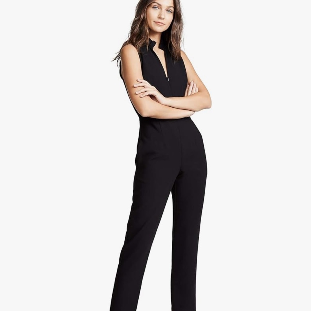 Classy Black Sleeveless Jumpsuit